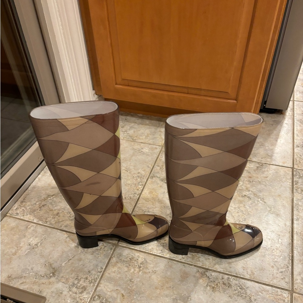 Emilio Pucci rainboots